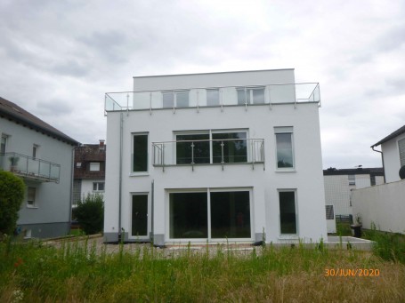 Foto: Neubau Mehrfamilienhaus, FFM